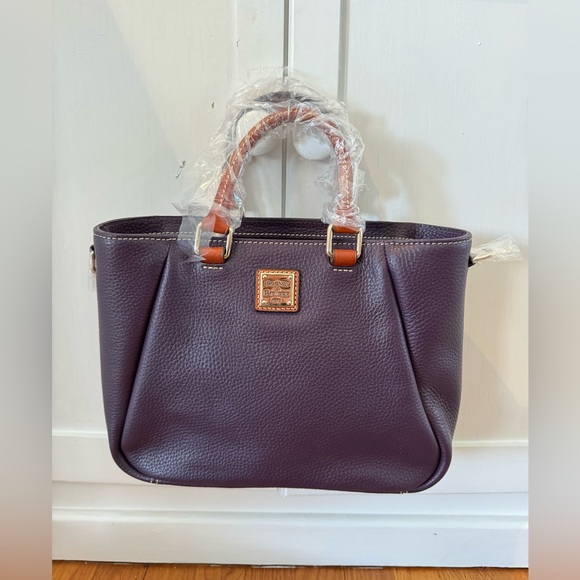 NWT Dooney & Bourke Small Zip Top Leather Bag - Purple Plum - Ships fast! - Picture 11 of 11